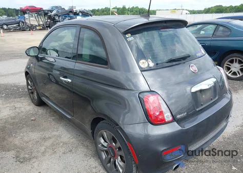 2017 Fiat 500 Pop z USA, uszkodzony, nr VIN 3C3CFFKR6HT530213